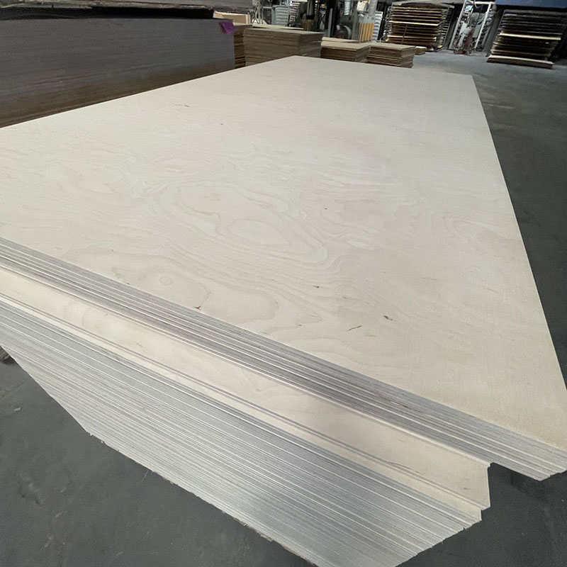 <a href='/birch-ply/'>Birch Ply</a>wood/UV Coated <a href='/birch-plywood/'>Birch Plywood</a>