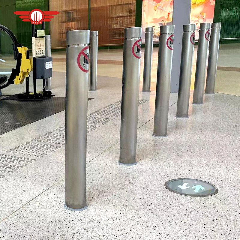  304 Stainless Steel Airport Safety Bollard