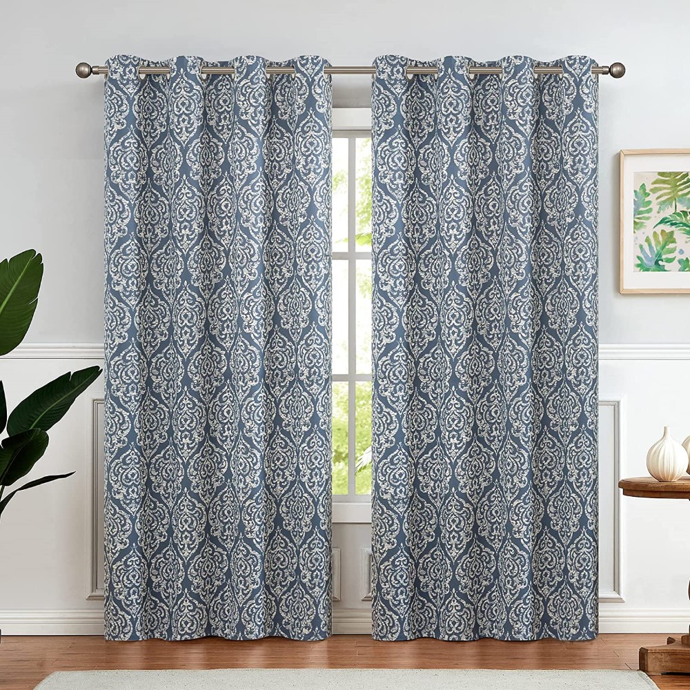 Moderate Blackout Curtains (16)