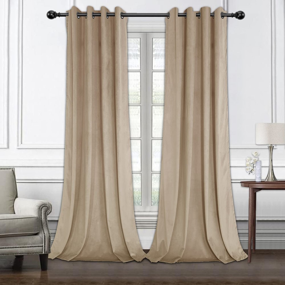 Soundproof curtain