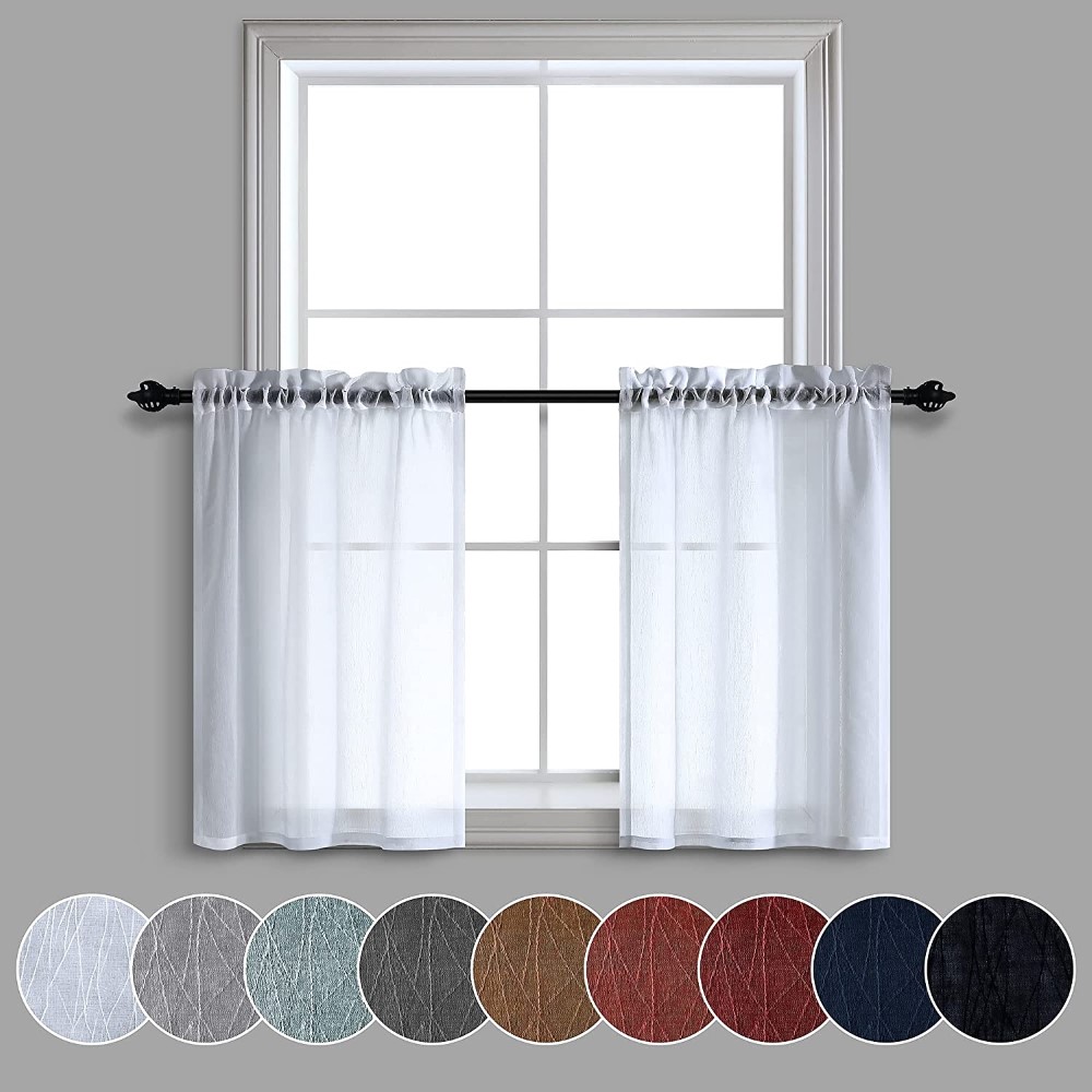 Small Window Curtain (1)