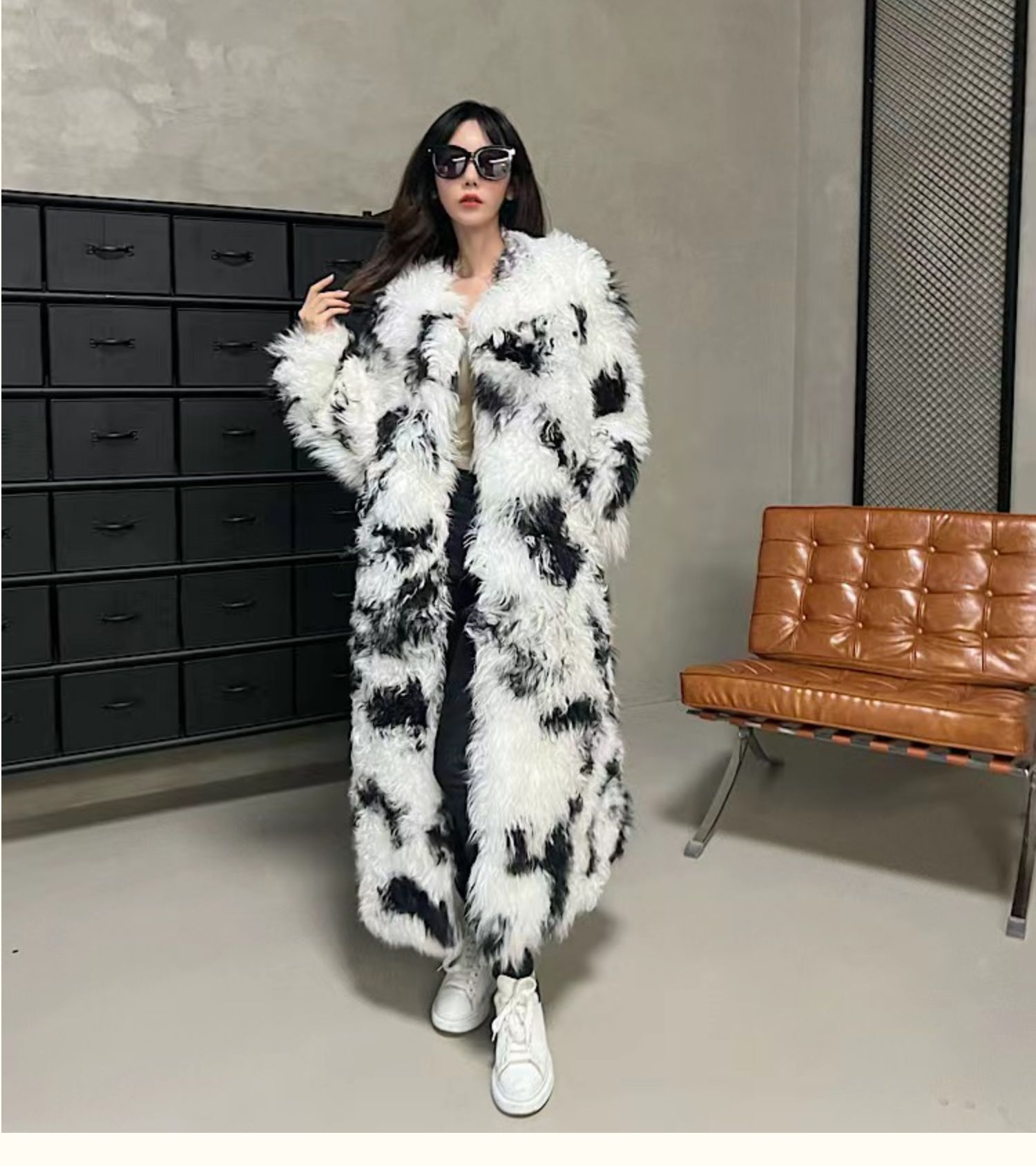 HG7559 KURLY LAMB COAT-115CM