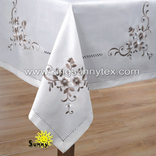 DES.10 <a href='/flower-embroidery/'>Flower Embroidery</a> Traditional Home Decoration For Table