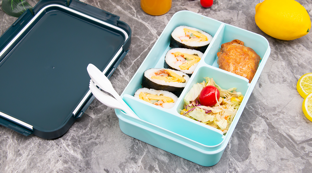 Well-Sealed-4-Compartment-Bento-Box