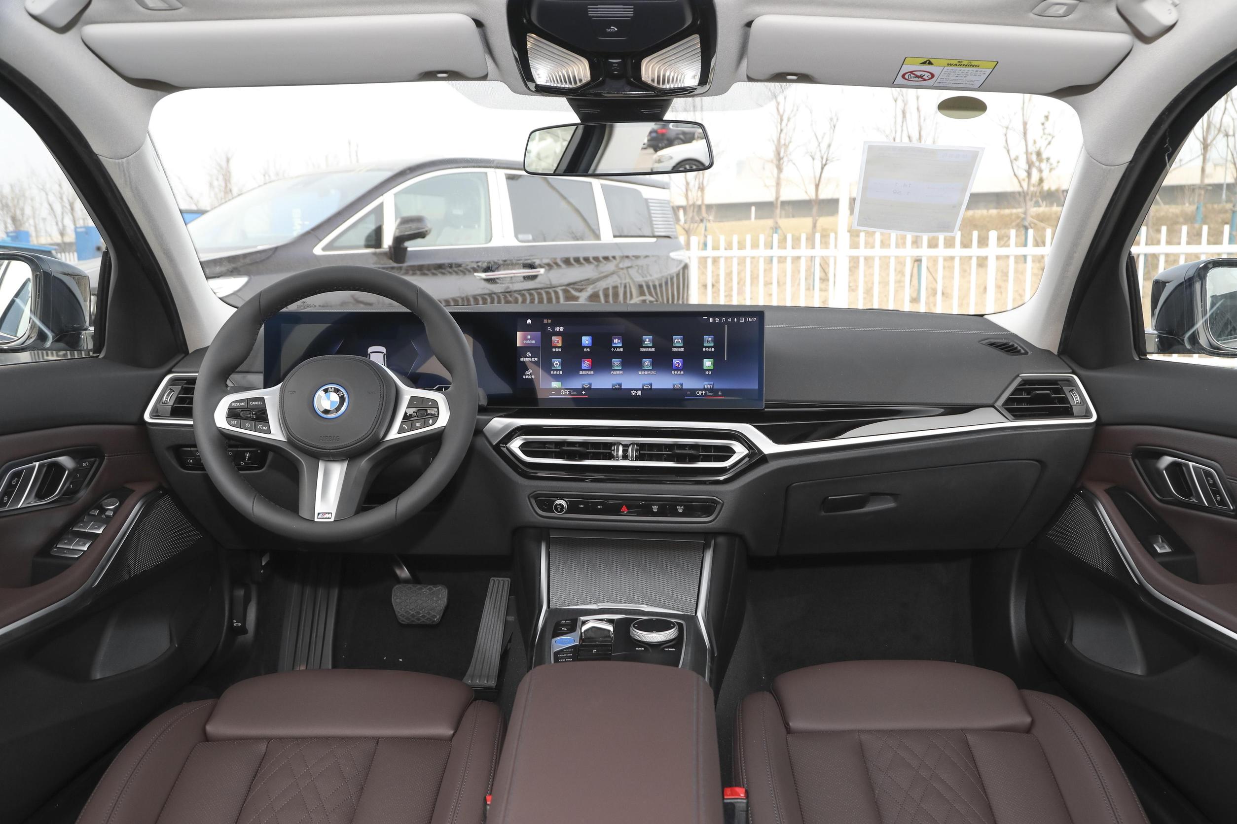 BMW I3 ELECTRIC CAR (2)