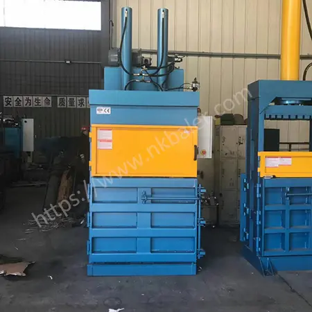 Cardboard Baler Machine