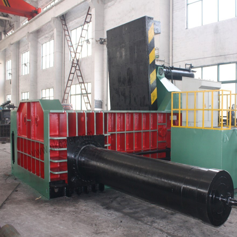 Scrap metal Hydraulic baler