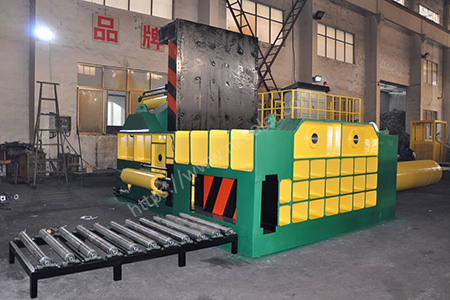 Hydraulic Scrap Metal <a href='/balers/'>Balers</a>