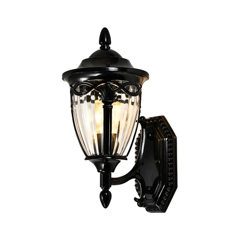 Strong Durable Factory Direct Price European Style Glass Lantern <a href='/wall-light-outdoor/'><a href='/wall-light/'>Wall Light</a> Outdoor</a> Victoria Patio Balcony Garden Villa Wall Lamp