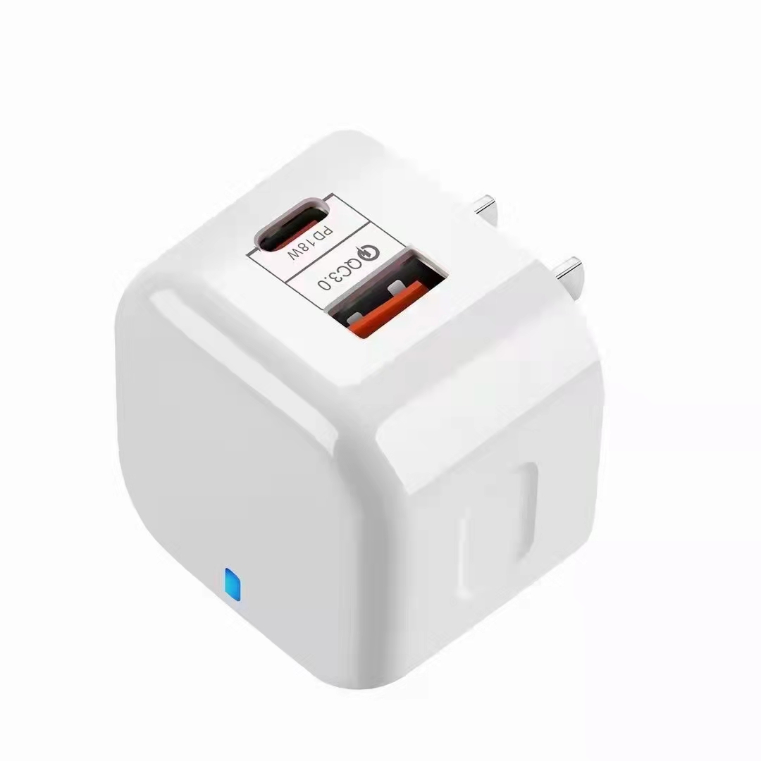 PD20W 5V2.4A 9V2A 12V1.5A Foldable QC3.0 <a href='/fast-charger/'>Fast Charger</a>