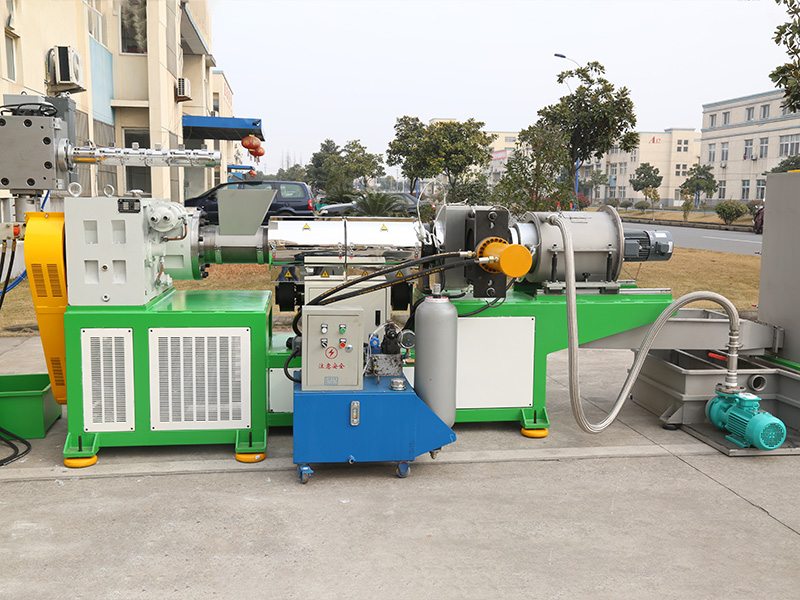 Plastic Bottle Granulating line